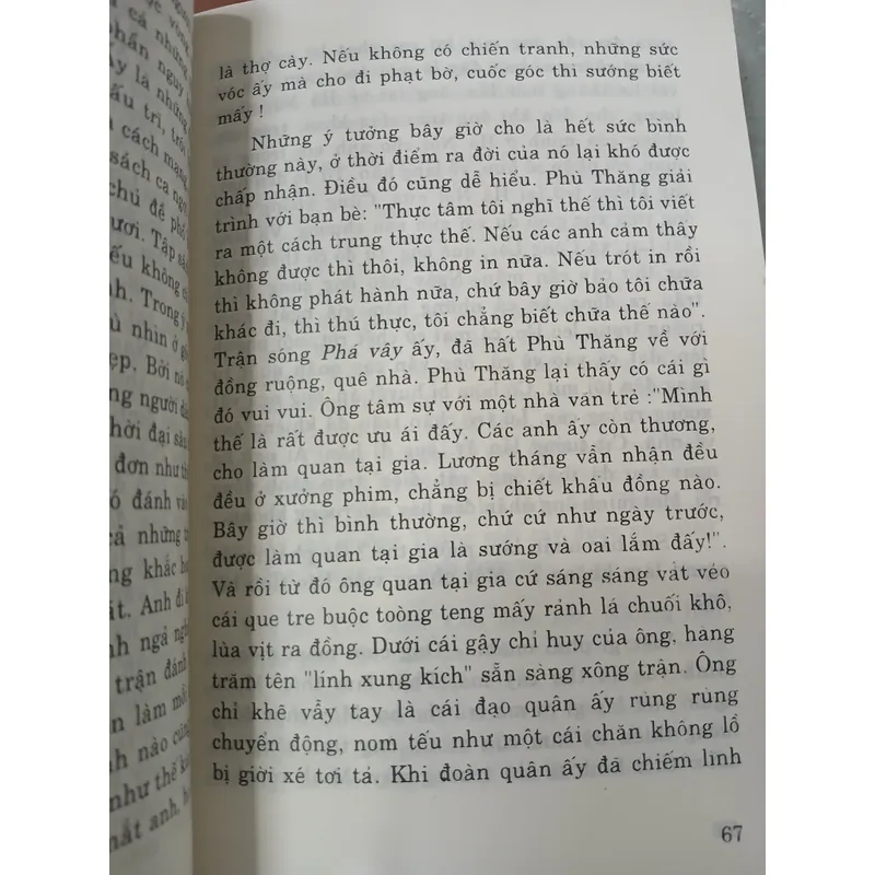 CHÂN DUNG VÀ ĐỐI THOẠI + XUNG QUANH CUỐN "CHÂN DUNG VÀ ĐỐI THOẠI" CỦA TRẦN ĐĂNG KHOA 717756