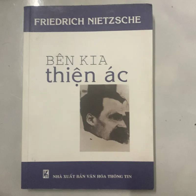 Bên kia thiện ác 959861