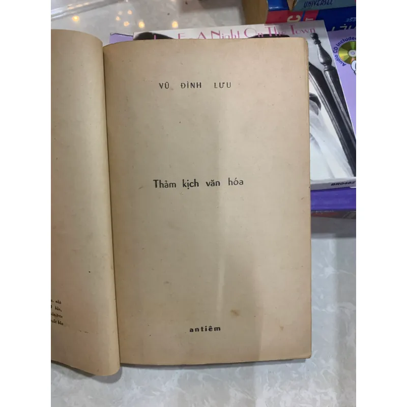 THẢM KỊCH VĂN HOÁ - VŨ ĐÌNH LƯU 613135