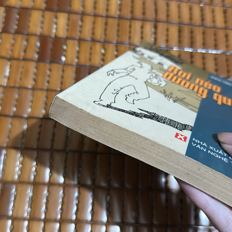 Rời nẻo đường quen - John Steinbeck 537168