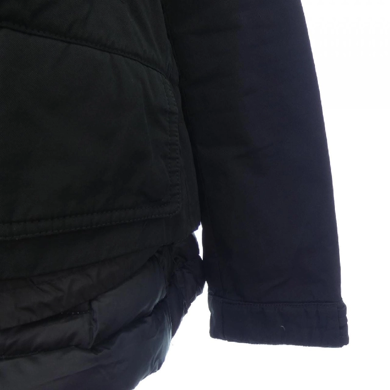 Áo khoác lông vũ MONCLER 640172