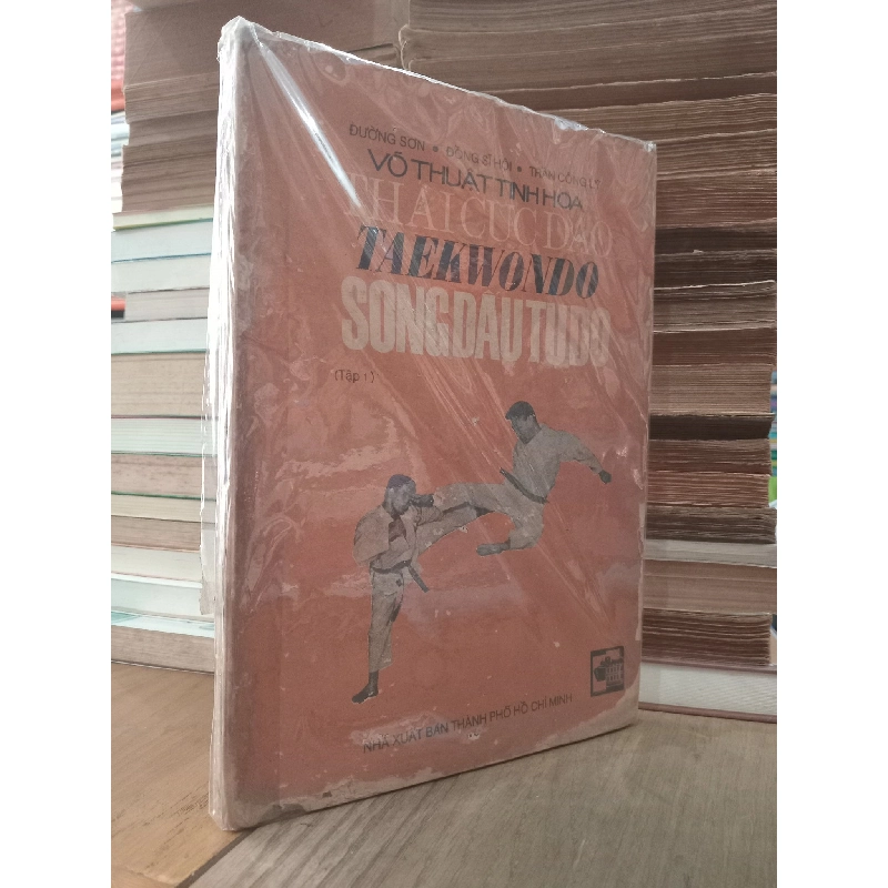 Võ thuật tinh hoa Thái Cực Đạo Taekwondo song đấu tự do - Đường Sơn, Đồng Sĩ Hội, Trần Công Lý 783594