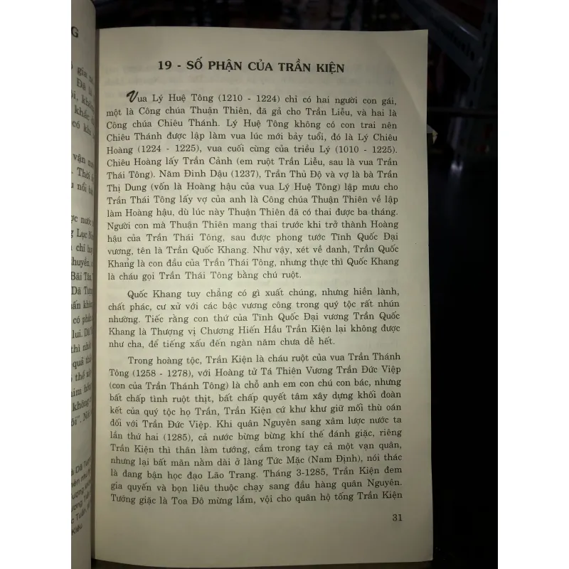 Việt sử giai thoại tập 3: 71 giai thoại thời Trần - Nguyễn Khắc Thuần 761952