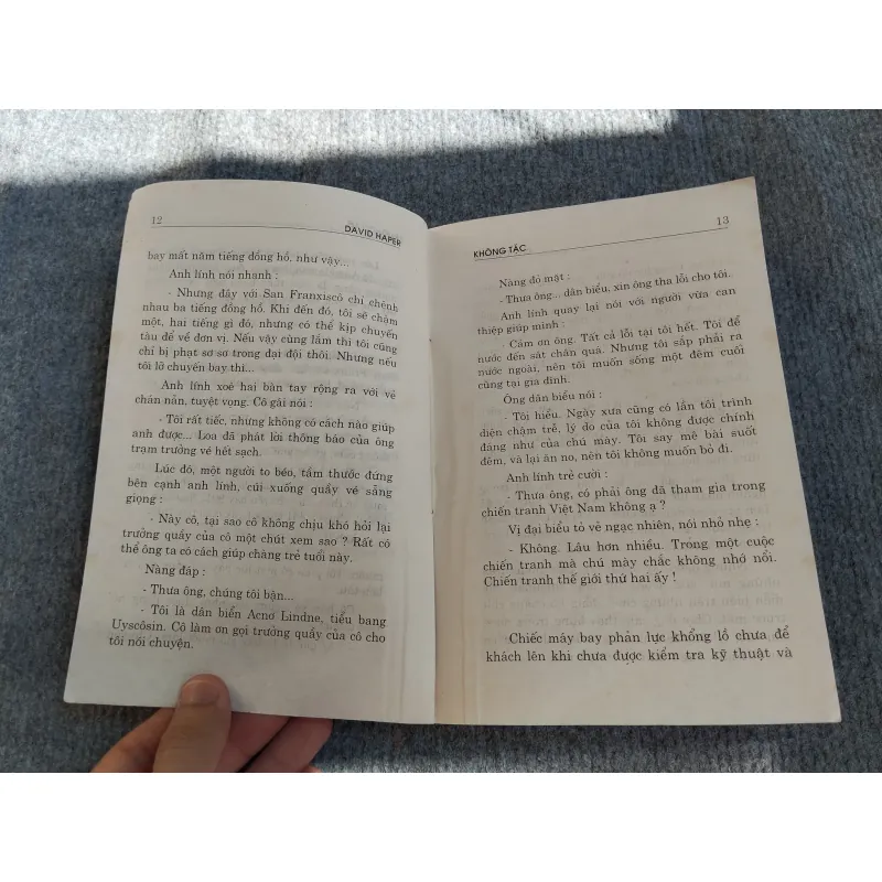 KHÔNG TẶC - DAVID HARPER 574341