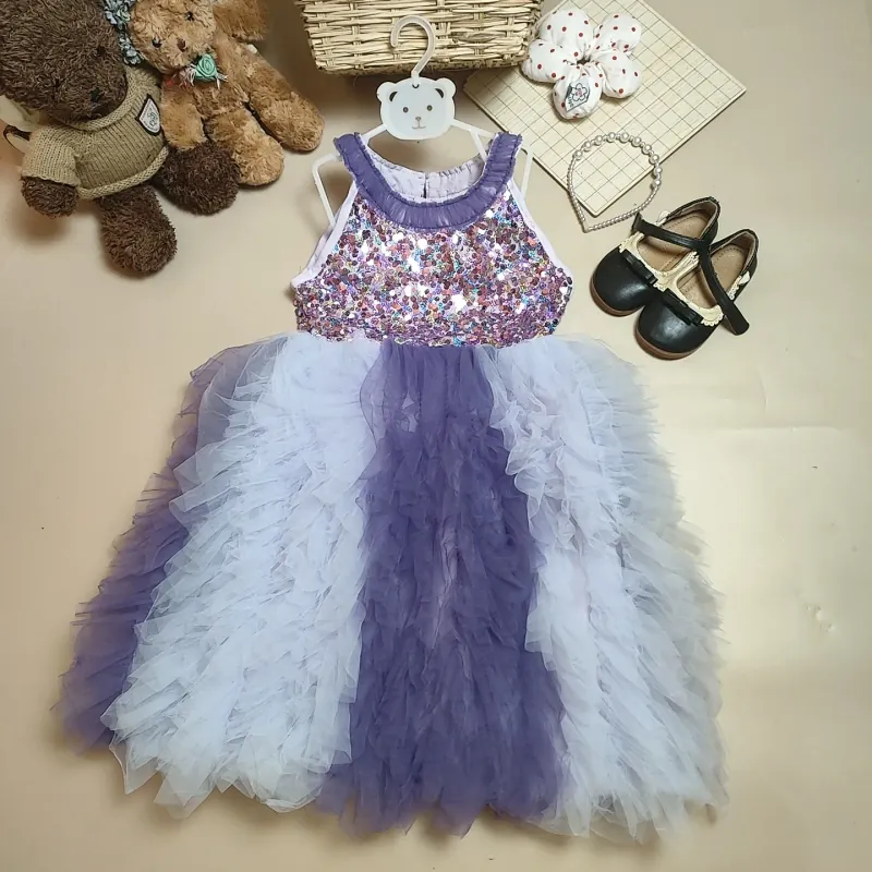 Váy công chúa size 140 24-26kg mới ,không lỗi gì cả , chất mềm 936199