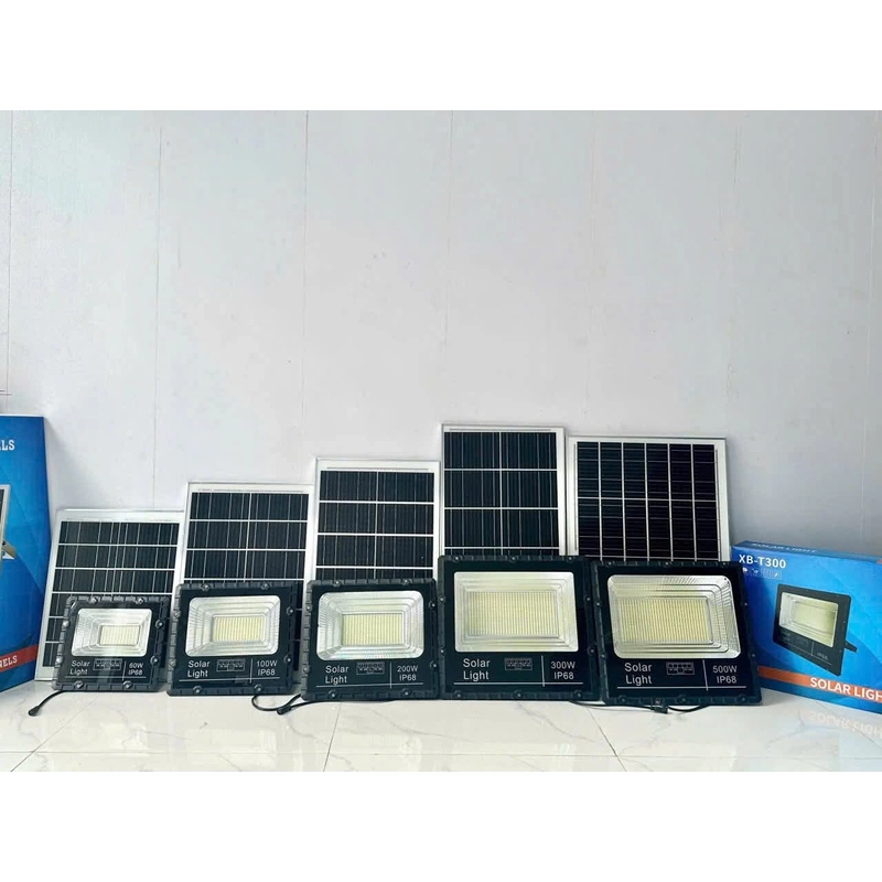 Đèn năng lượng mặt trời  475977