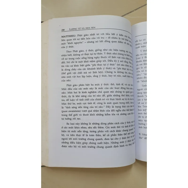 LƯỢNG TỬ VÀ HOA SEN 931950