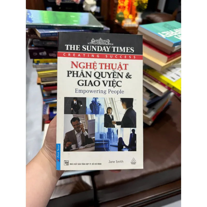 NGHỆ THUẬT PHÂN QUYỀN & GIAO VIỆC – The Sunday Times- K2 1000127