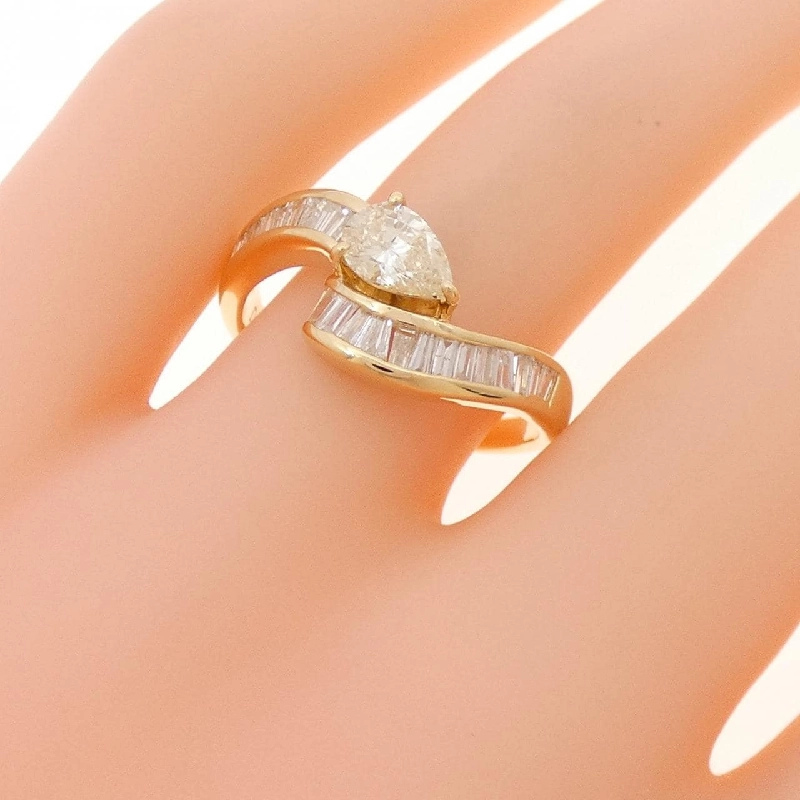 Nhẫn kim cương K18YG 1.09CT 665717