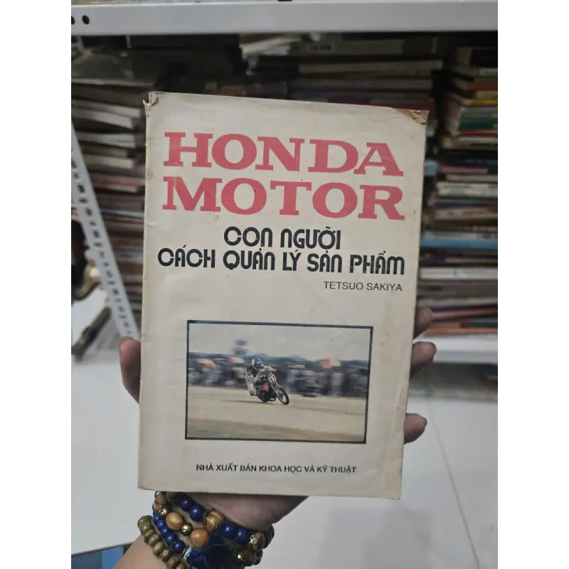 HONDA MOTOR CON NGƯỜI CÁCH QUẢN LÝ SẢN PHẨM 1026265