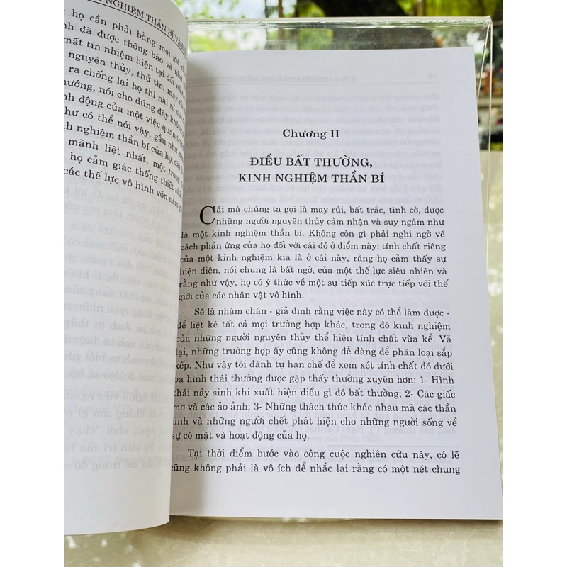 KINH NGHIỆM THẦN BÍ VÀ BIỂU TƯỢNG Ở NGƯỜI NGUYÊN THUỶ - LÉVY BRUHL 547494