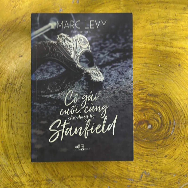 CÔ GÁI CUỐI CÙNG CỦA DÒNG HỌ STANFIELD - MARC LEVY 996989