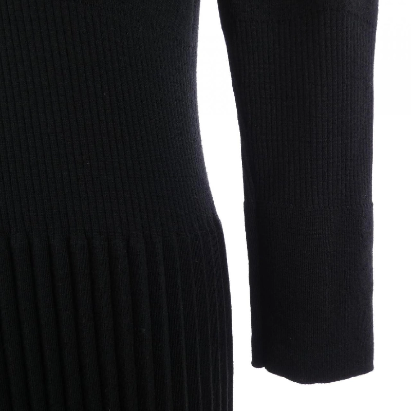 フォクシー FOXEY 43914 Áo cardigan dài - Hàng hiệu Authentic 823550