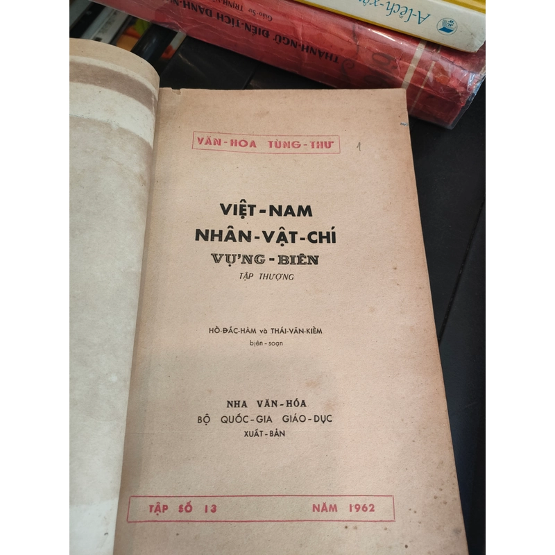 VIỆT NAM NHÂN VẬT CHÍ VỰNG BIÊN 279436