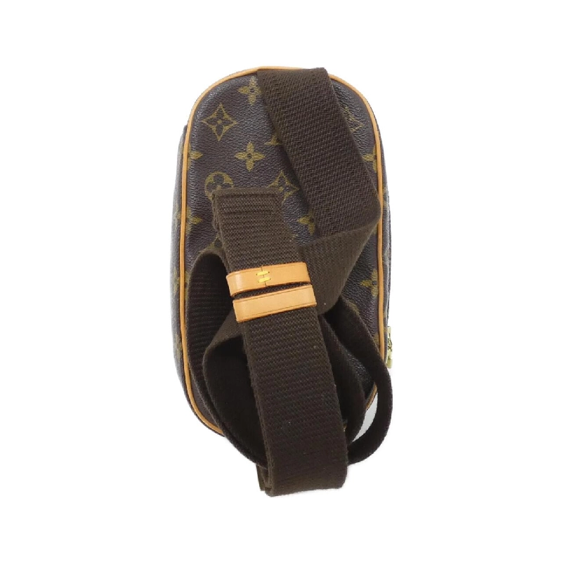 Túi đeo vai Louis Vuitton Monogram Pochette Gange M51870 611945