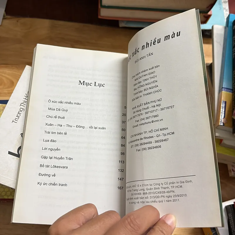 II Tập Truyện Ngắn: Ô Xúc Xắc Nhiều Màu - Bùi Anh Tấn - 2011 700934