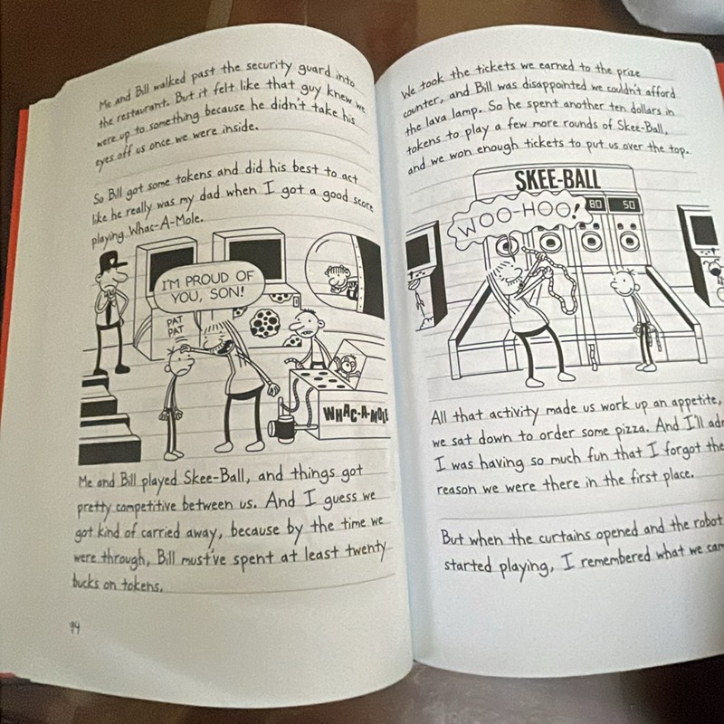 Sách ngoại văn cho thiếu nhi - Diary of a Wimpy Kid Diper Overlode - còn mới 183054