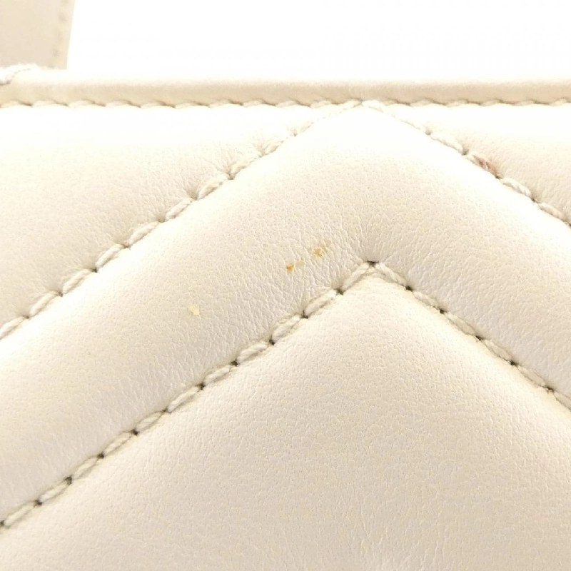 Túi GG Marmont 448054 DTD1T của Gucci 615483