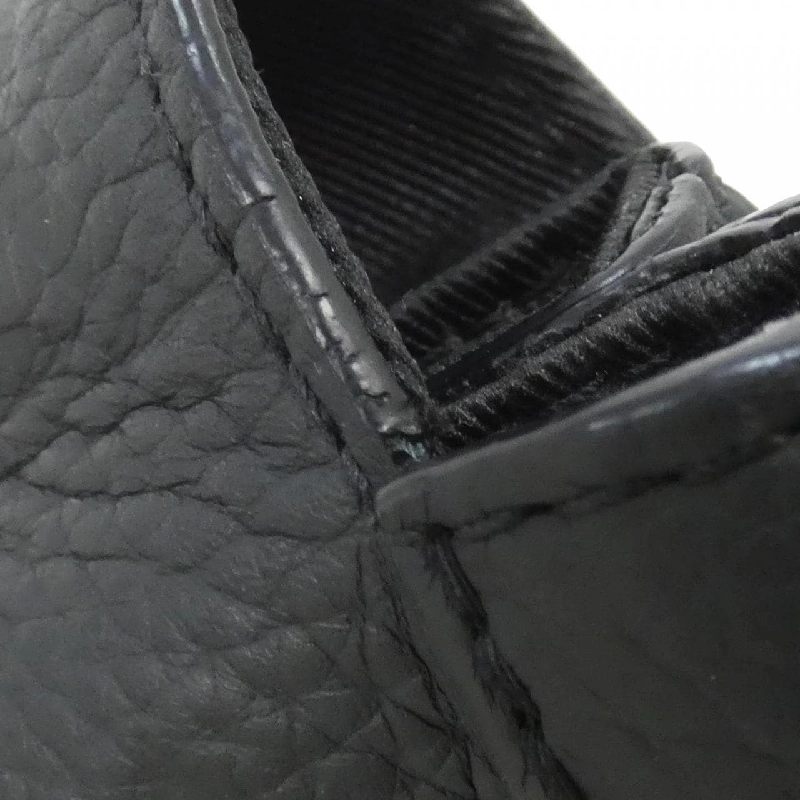 Túi xách đeo vai Louis Vuitton Trillon Monogram S Lock Vertical Wearable Wallet M81524 - Hàng hiệu Chính hãng 767014