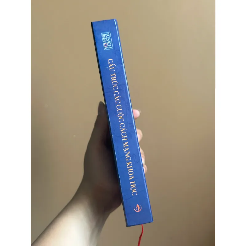 Cấu Trúc Các Cuộc Cách Mạng Khoa Học - Thomas S. Kuhn (bìa cứng, NXB Tri Thức, bản 2008) 731613