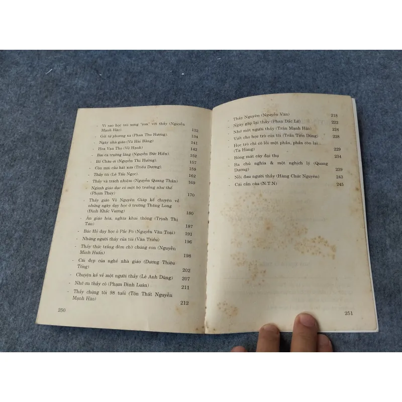 TRUYỀN THỐNG TÔN SƯ TRỌNG ĐẠO 720035