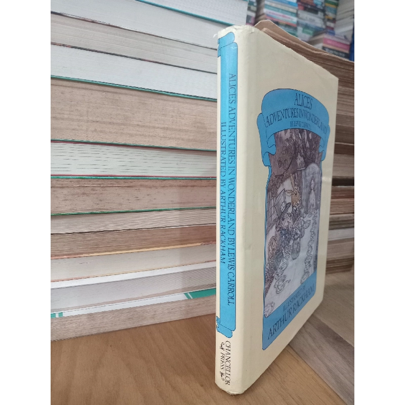 ALICE'S ADVENTURE IN WONDERLAND - Lewis Carroll 222321