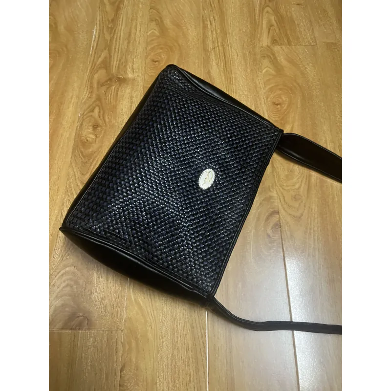 Túi nữ 26*19*7 da thật đan 2hand 992595