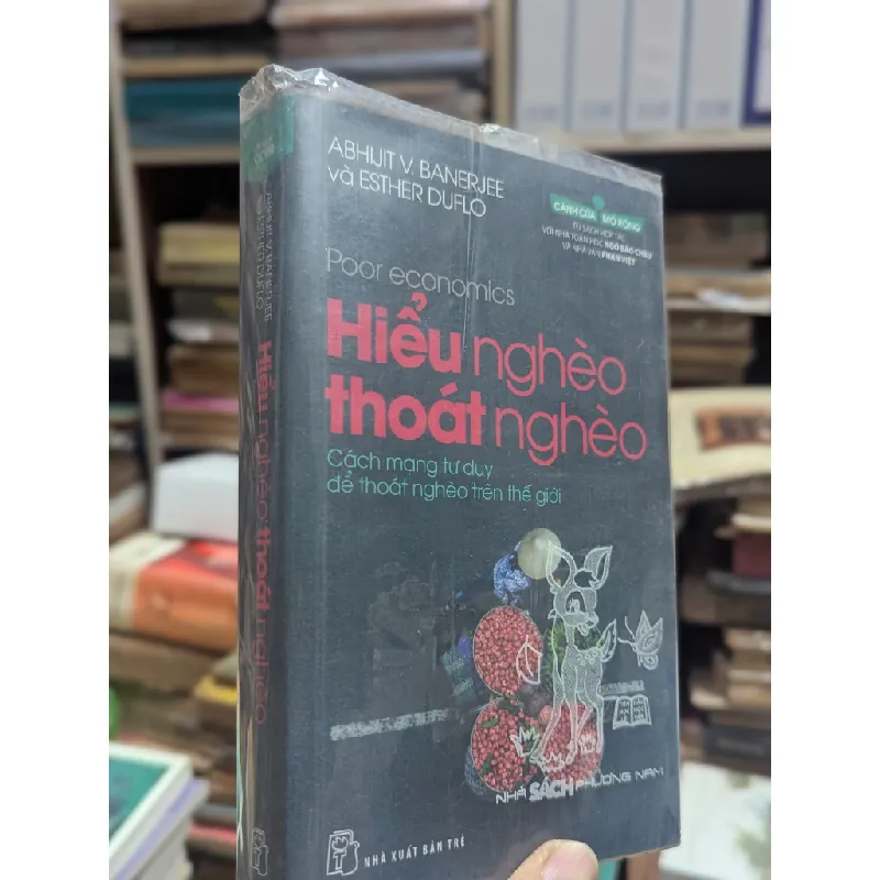 Hiểu nghèo thoát nghèo - Abhijit V.Banerjee và Esther Duflo 130386