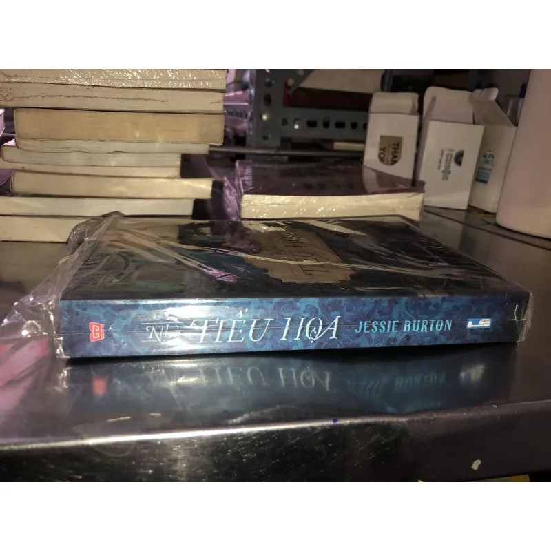 Nhà tiểu hoa - Jessie Burton 1027077