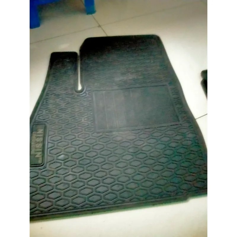 Bộ 4 miếng lót sàn xe 7 chỗ 1038391