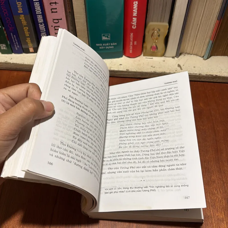 II Văn Học Việt Nam: Nhà Văn Hiện Đại (Tập 1) - Vũ Ngọc Phạn - 1994 791522