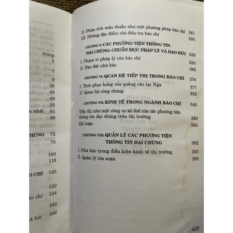 Vôrôsilốp (V. V. Voroshilov)- NGHIỆP VỤ BÁO CHÍ LÝ LUẬN VÀ THỰC TIỄN  999368