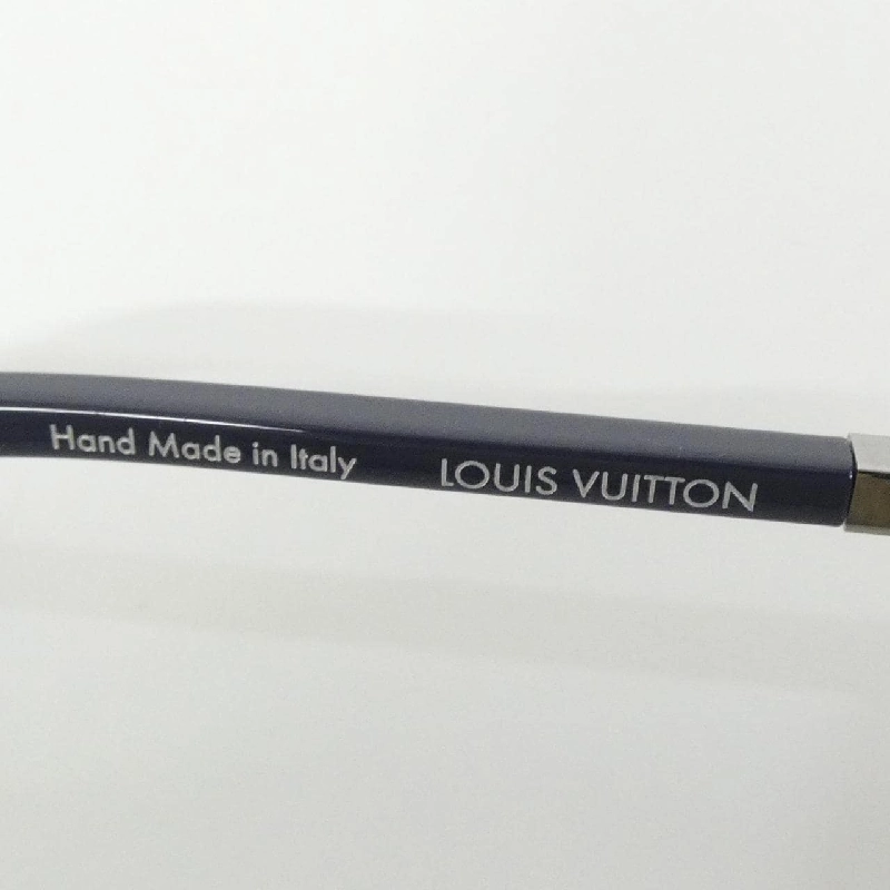 Kính râm Louis Vuitton Z0687E - Hàng hiệu Chính hãng 808137