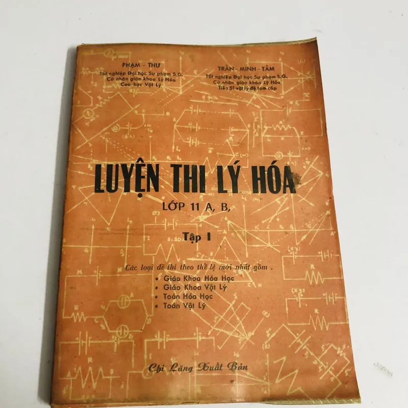 📚 LUYỆN THI LÝ HOÁ LỚP 11 A, B 📚 571039