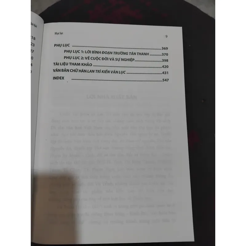 Vũ Trinh và Lan Trì kiến văn lục  1020406