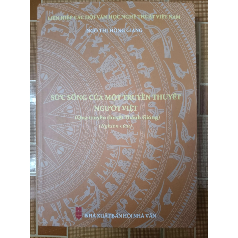 Sức sống của một truyền thuyết người Việt (Qua truyền thuyết Thánh Gióng) - 2025 - 391 trang - Bìa cứng Sách văn học ANTQ3101 789880