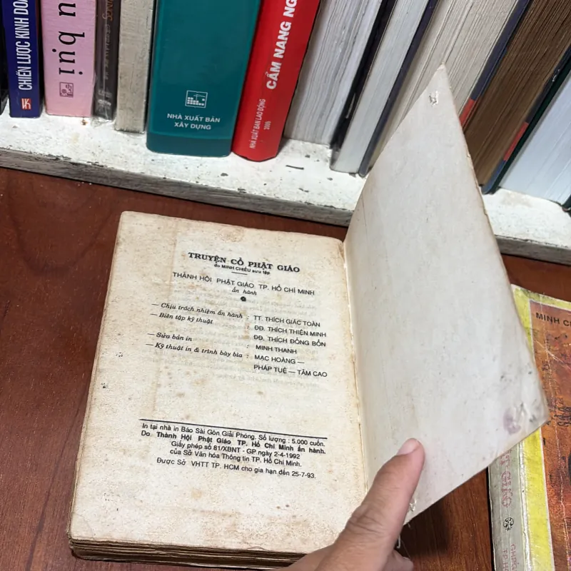 II Sách Phật Giáo: Truyện Cổ Phật Giáo (2 Tập) - Minh Chiếu - 1993, 1995 776764