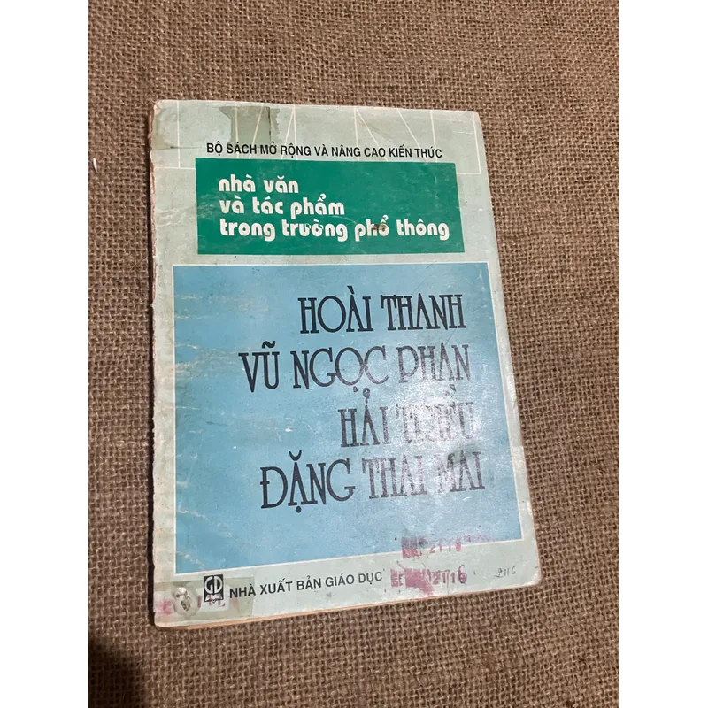 Hoài Thanh, Vũ Ngọc Phan, Hải Triều, Đặng Thai Mai 593420