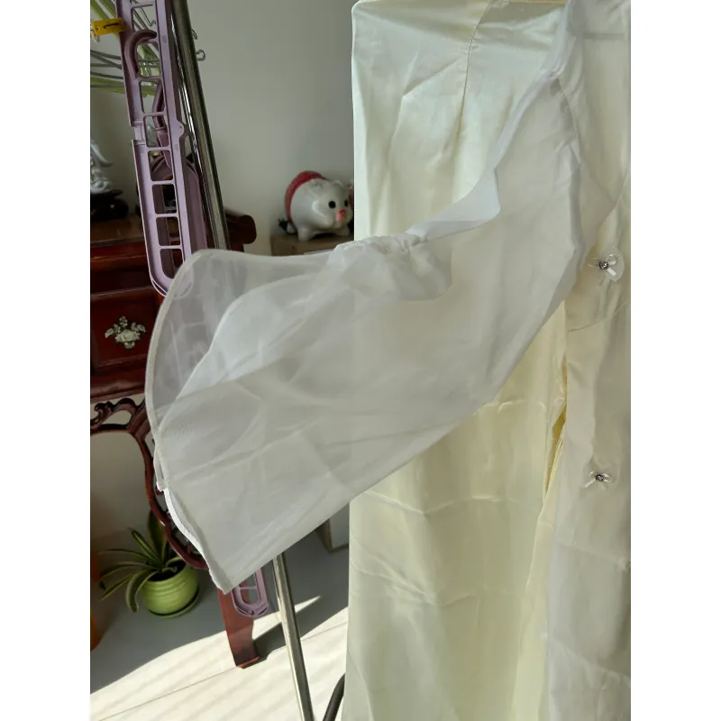 Áo dài đính hoa 785424