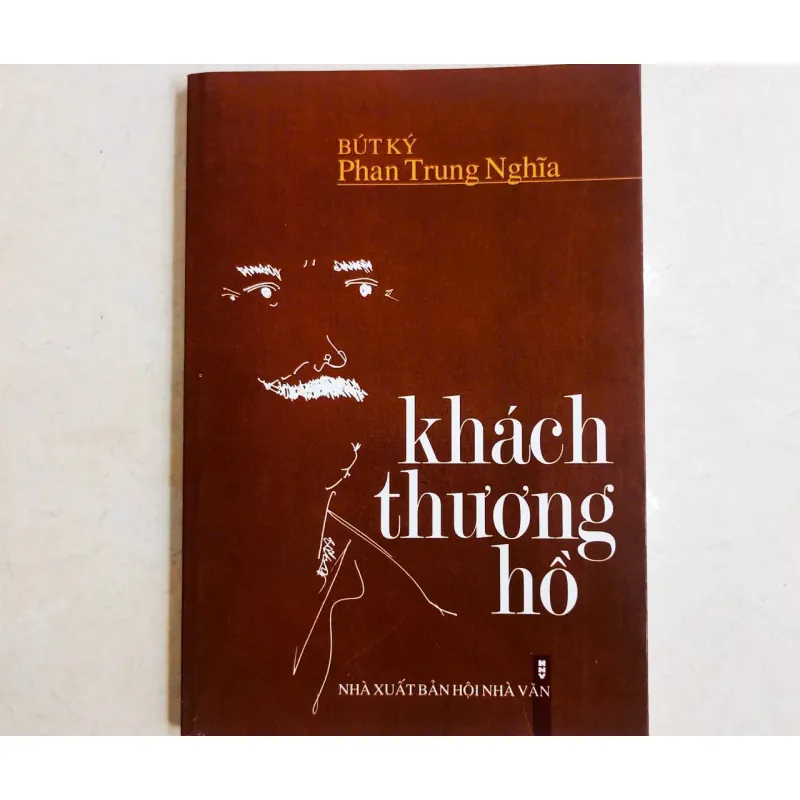 Khách thương hồ 🌻 703906