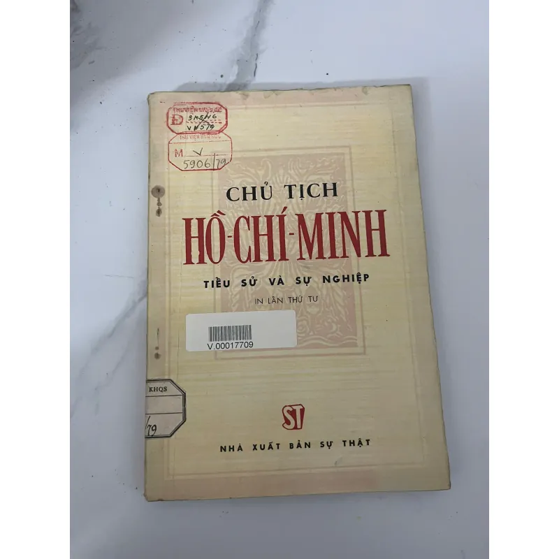 Chủ Tịch Hồ Chí Minh: Tiểu Sử và Sự Nghiệp 926548