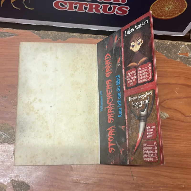 STORA SKRACKENS GRAND VAMPYRENS HOGGTAND- TOMMYDONBAVAND 674765