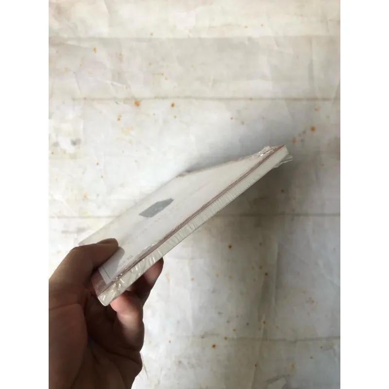 Con Chó Mùa Xuân - Patrick Modiano 735262