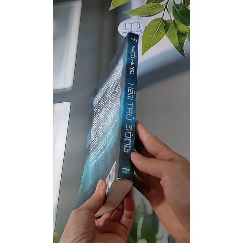 Hầm Trữ Đông (2006) - Minette Walters 607713