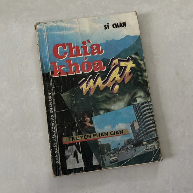 Chìa khoá mật — Sĩ Chân — 1990s 498552