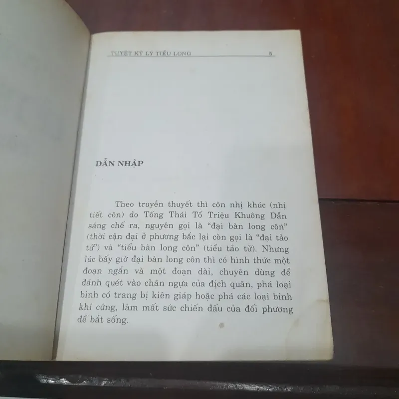 Tuyệt kỹ Lý Tiểu Long - CÔN NHỊ KHÚC  (võ sư Phong Vũ- Kỳ Anh biên dịch) 737870