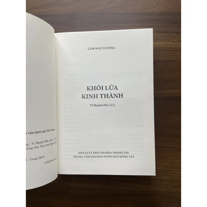 Khói lửa kinh thành - Lâm Ngữ Đường 974913