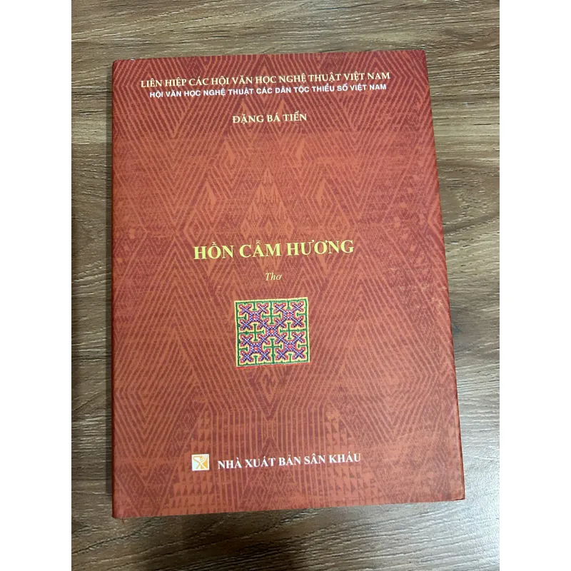 Hồn cẩm hương (Thơ) – Đặng Bá Tiến 761334