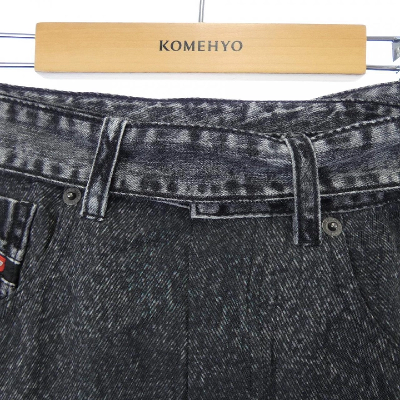 Chân váy DIESEL - Hàng hiệu Chính hãng 817789