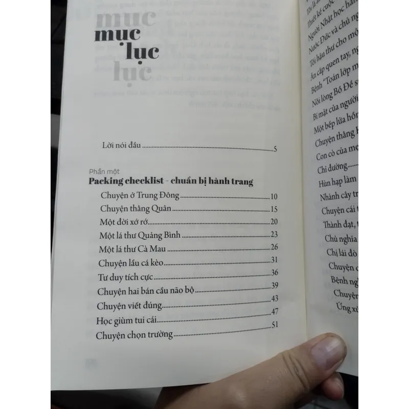 Trên đường băng của tác giả Tony Buổi Sáng.  703744